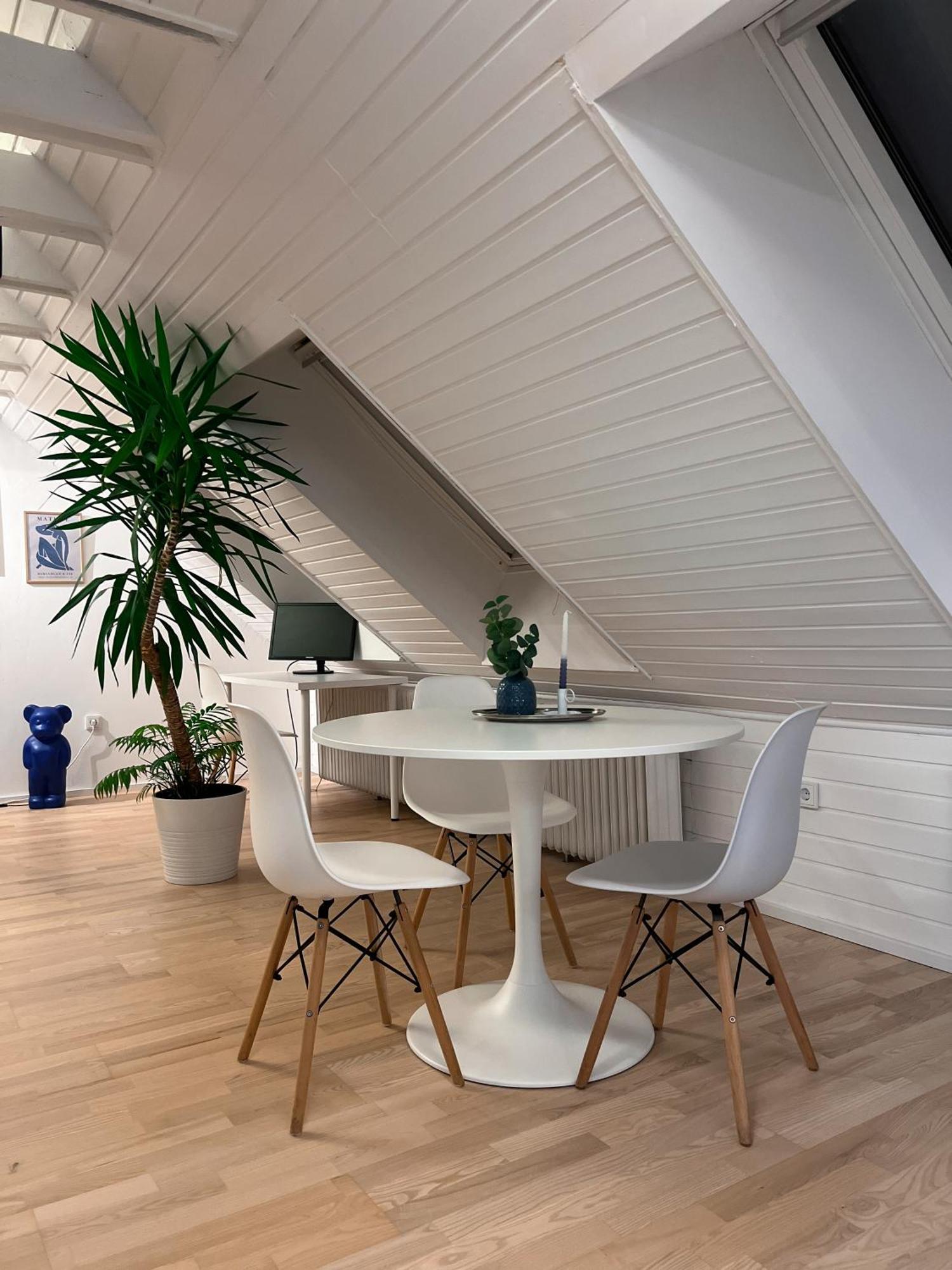 Blue Loft Apartment *